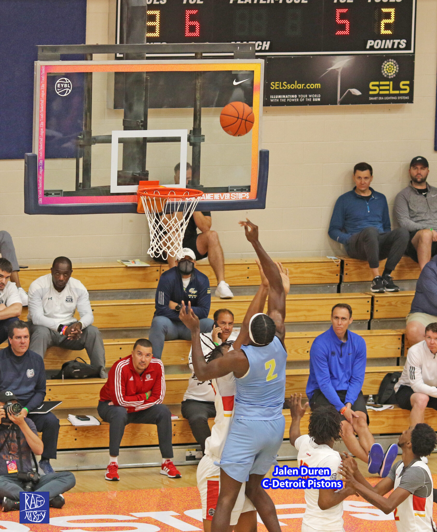 Jalen Duren CDetroit Pistons (via Charlotte) 2022 NBA Draft, 1st