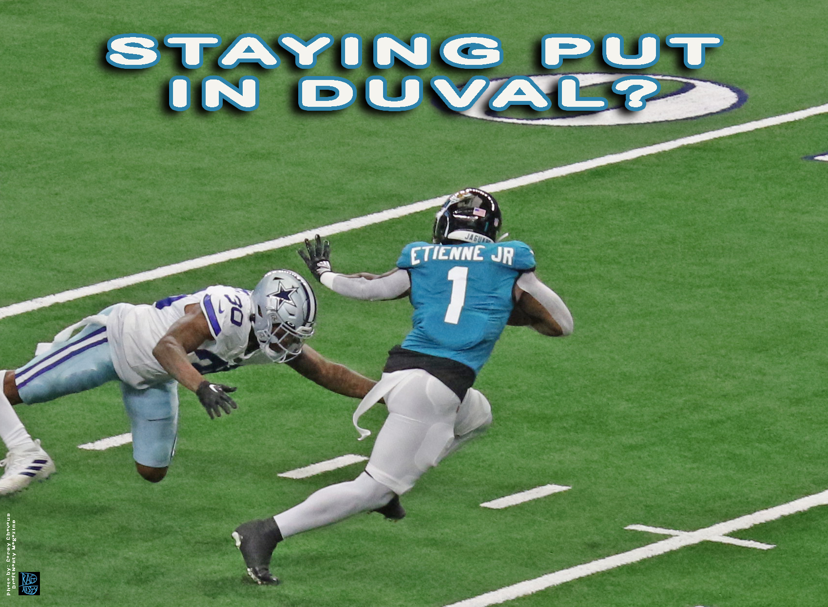 Travis Etienne running the ball versus Dallas in 2023